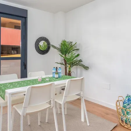 Apartment Couples Getaway In By Costarentals - Ref 155 *