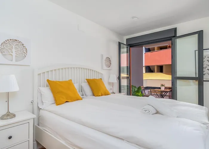 Apartman Couples Getaway By Costarentals - Ref 155 *