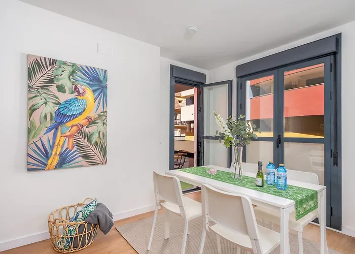 Couples Getaway By Costarentals - Ref 155 * فوينخيرولا